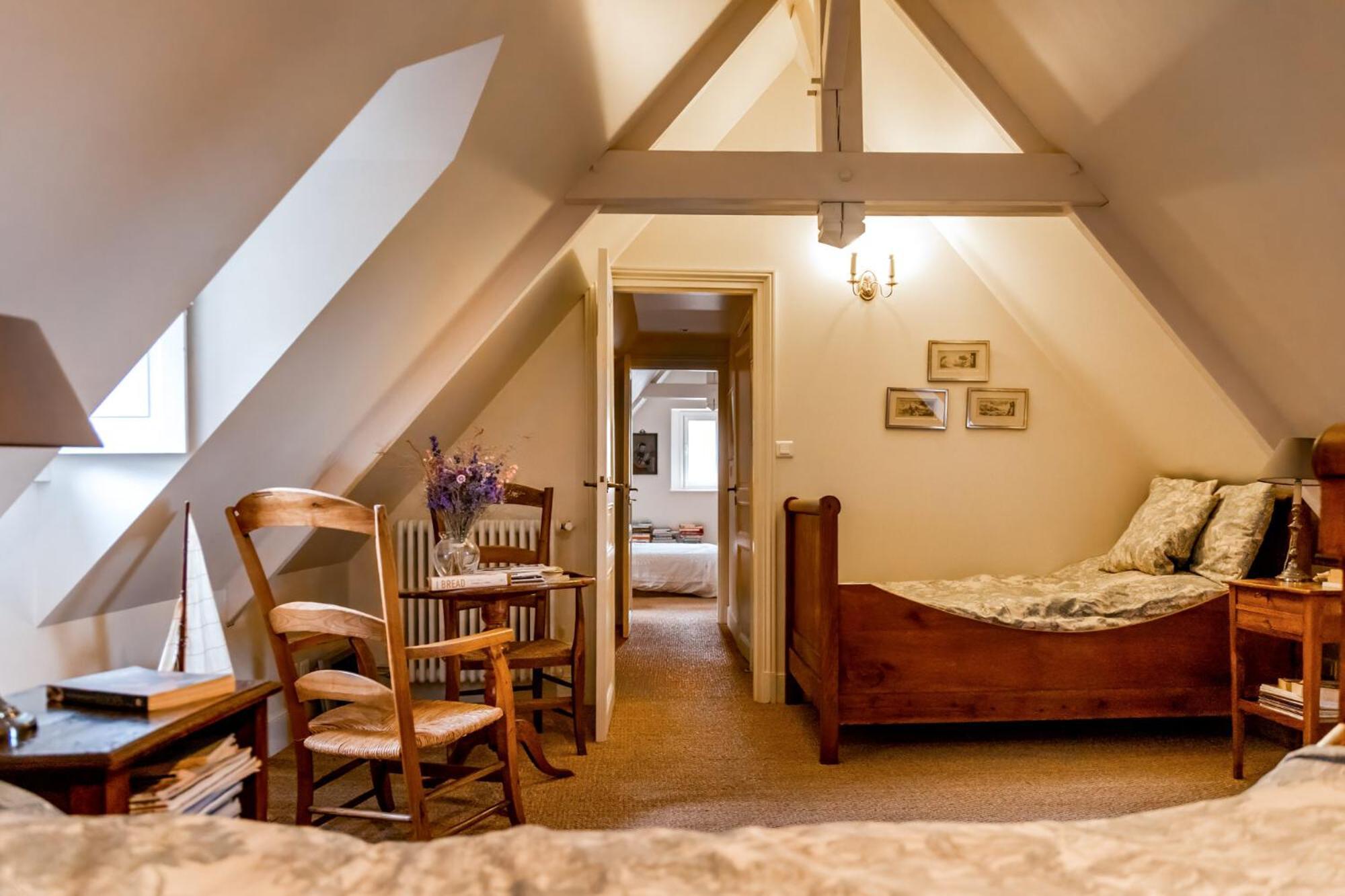 Manoir Des Bords De Rance Bed and Breakfast Plouër-sur-Rance Exteriör bild