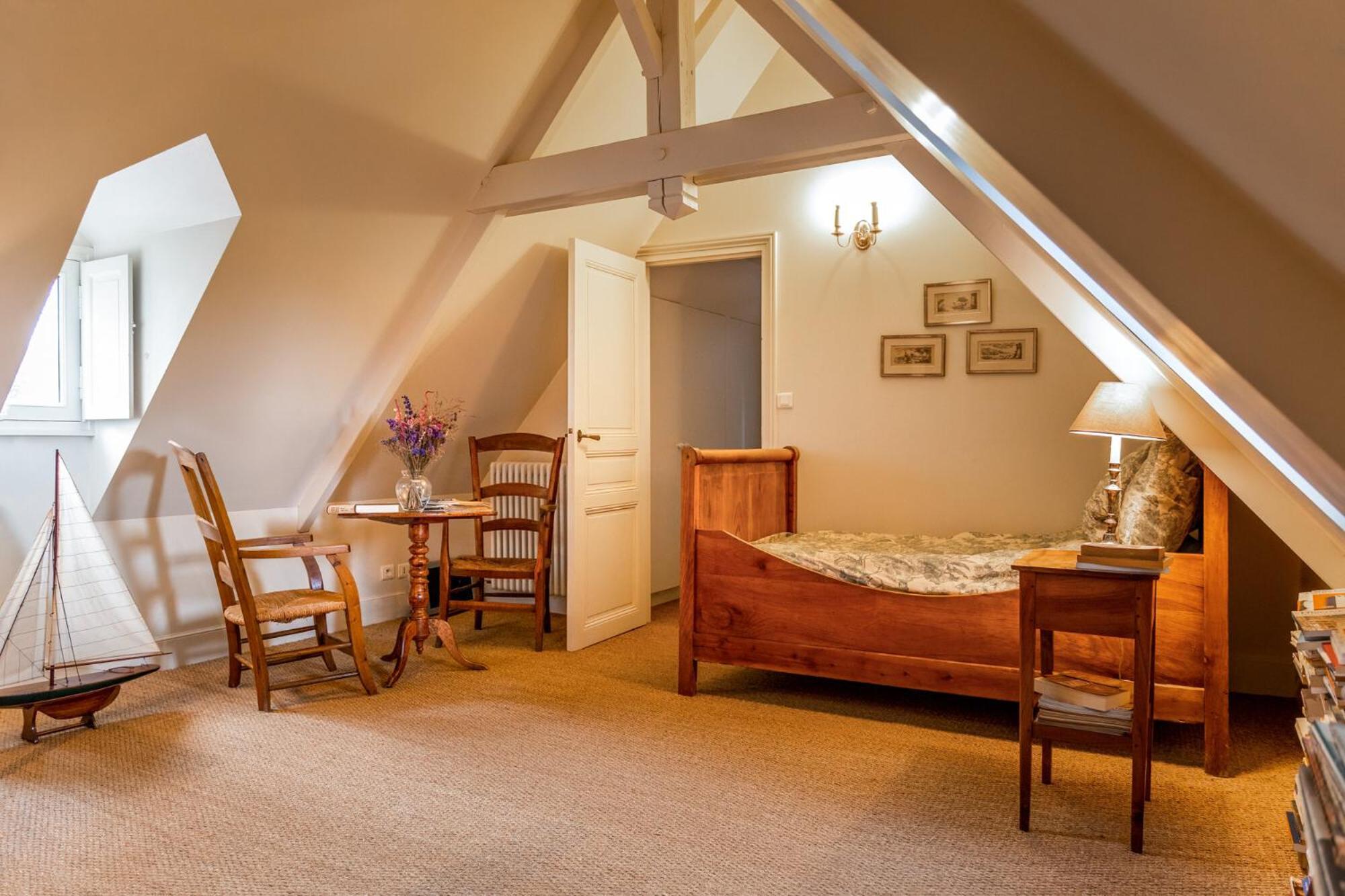 Manoir Des Bords De Rance Bed and Breakfast Plouër-sur-Rance Exteriör bild