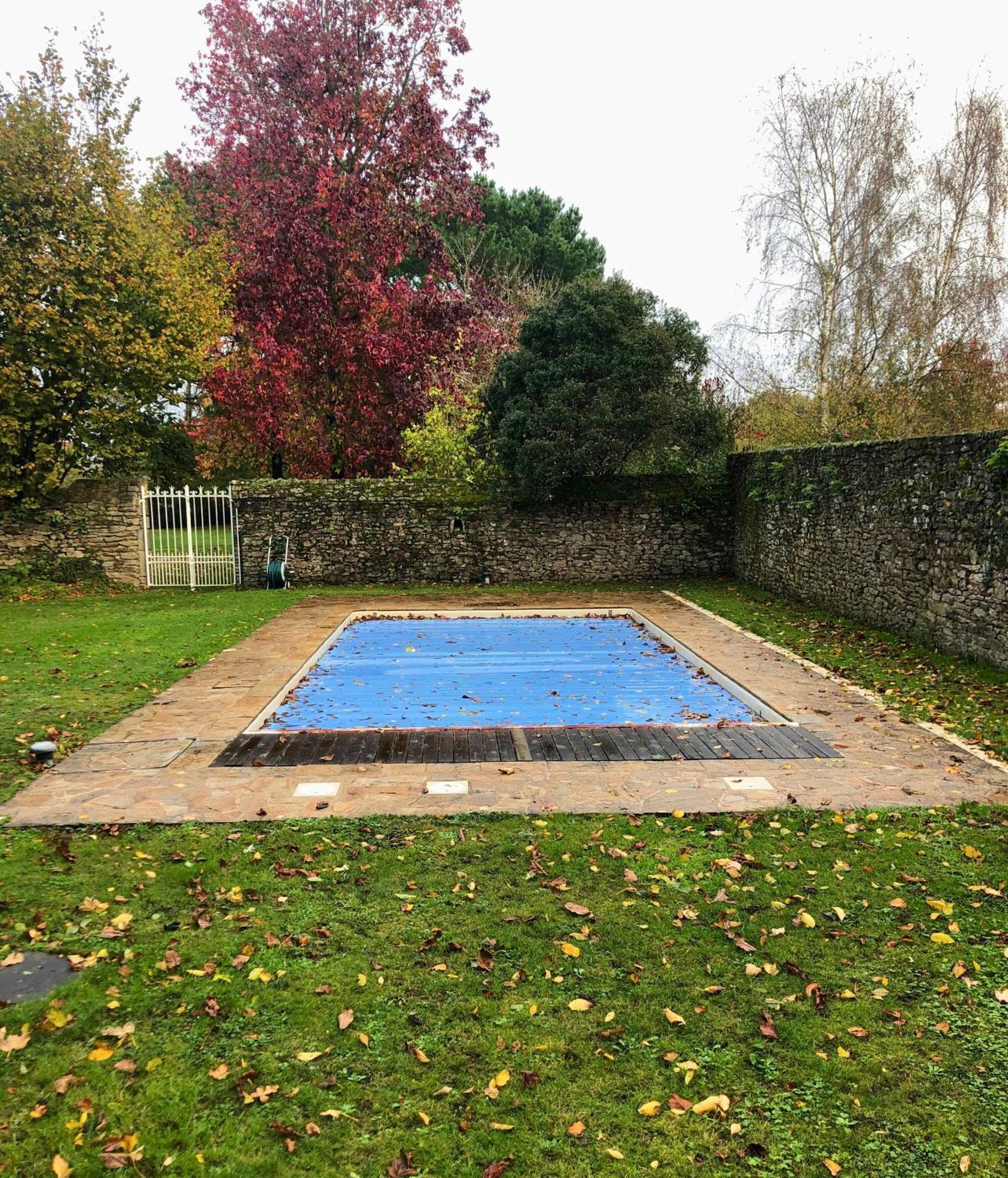 Manoir Des Bords De Rance Bed and Breakfast Plouër-sur-Rance Exteriör bild